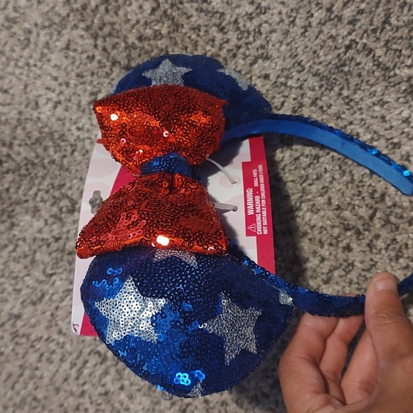 NWT Sequin Patriotic Minnie Mouse Ears - Picture 2 of 4